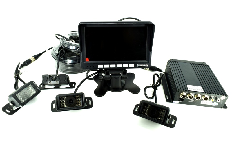 Sistem DVR Kit Monitor Senzor Parcare 4 Camere Cu Functie De